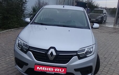 Renault Logan II, 2020 год, 1 050 000 рублей, 1 фотография