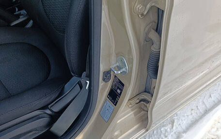 KIA Rio III рестайлинг, 2015 год, 1 100 000 рублей, 9 фотография