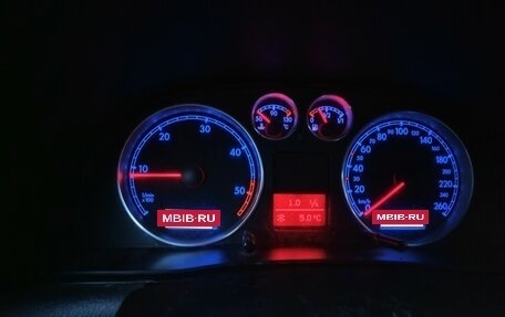 Volkswagen Passat B5+ рестайлинг, 2004 год, 400 000 рублей, 11 фотография