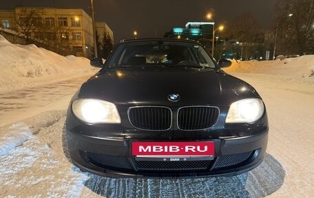 BMW 1 серия, 2009 год, 730 000 рублей, 3 фотография