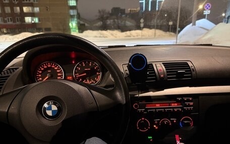BMW 1 серия, 2009 год, 730 000 рублей, 9 фотография