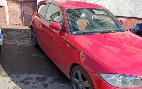 BMW 1 серия, 2007 год, 850 000 рублей, 4 фотография