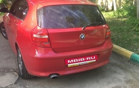 BMW 1 серия, 2007 год, 850 000 рублей, 3 фотография