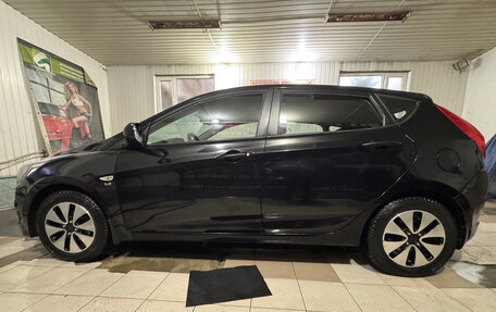 Hyundai Solaris II рестайлинг, 2014 год, 960 000 рублей, 3 фотография