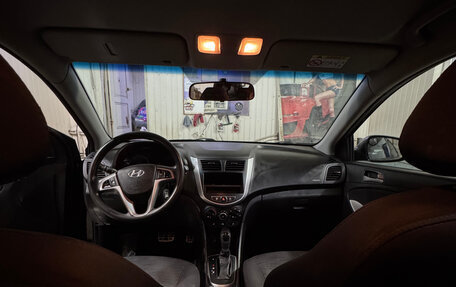 Hyundai Solaris II рестайлинг, 2014 год, 960 000 рублей, 7 фотография