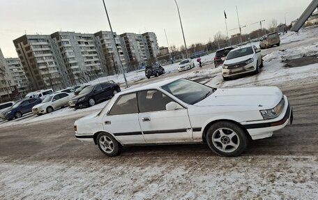 Toyota Vista, 1986 год, 150 000 рублей, 4 фотография