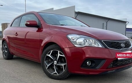 KIA cee'd I рестайлинг, 2011 год, 730 000 рублей, 2 фотография