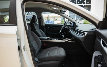 Geely Emgrand, 2024 год, 2 370 051 рублей, 12 фотография