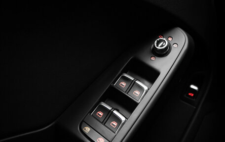 Audi A4, 2015 год, 1 235 000 рублей, 14 фотография