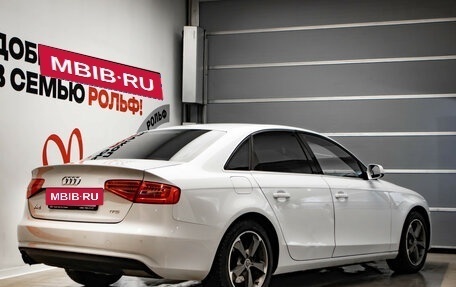 Audi A4, 2015 год, 1 235 000 рублей, 4 фотография