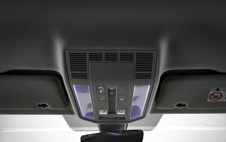 Volkswagen Touareg III, 2019 год, 6 150 000 рублей, 24 фотография