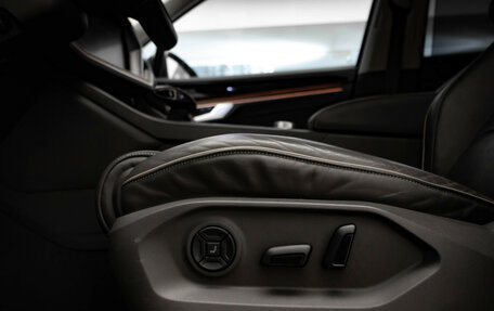 Volkswagen Touareg III, 2019 год, 6 150 000 рублей, 25 фотография