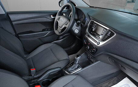 Hyundai Solaris II рестайлинг, 2017 год, 1 279 000 рублей, 11 фотография