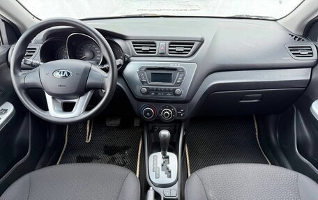 KIA Rio III рестайлинг, 2014 год, 999 000 рублей, 10 фотография