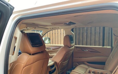 Cadillac Escalade IV, 2018 год, 5 000 000 рублей, 7 фотография