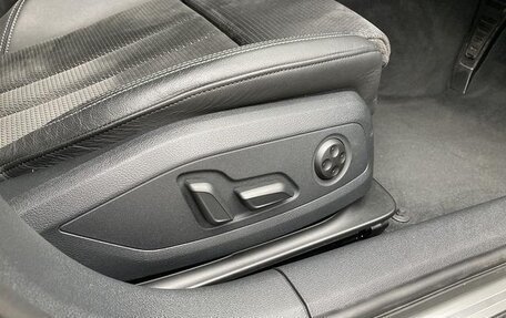 Audi A4, 2021 год, 1 880 000 рублей, 11 фотография