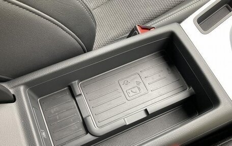 Audi A4, 2021 год, 1 880 000 рублей, 20 фотография