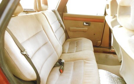 Audi 100, 1987 год, 250 000 рублей, 6 фотография