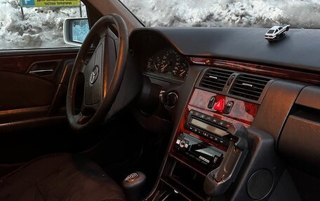 Mercedes-Benz E-Класс, 1999 год, 12 фотография