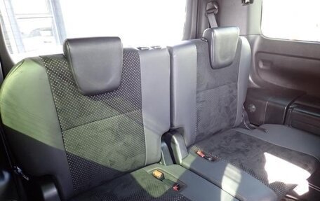 Toyota Voxy III, 2021 год, 1 800 000 рублей, 14 фотография