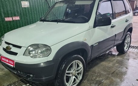 Chevrolet Niva I рестайлинг, 2014 год, 820 000 рублей, 1 фотография