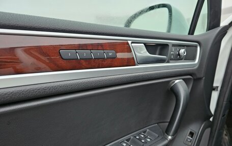 Volkswagen Touareg III, 2016 год, 2 870 000 рублей, 10 фотография