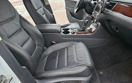 Volkswagen Touareg III, 2016 год, 2 870 000 рублей, 11 фотография