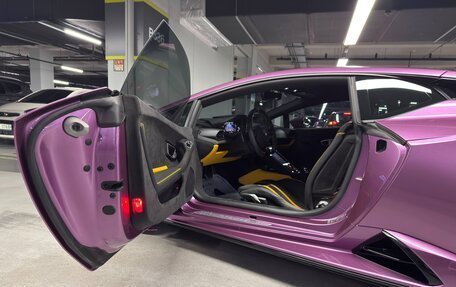 Lamborghini Huracán, 2024 год, 26 250 000 рублей, 9 фотография