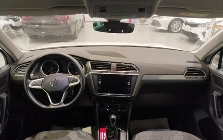 Volkswagen Tiguan II, 2021 год, 3 350 000 рублей, 8 фотография