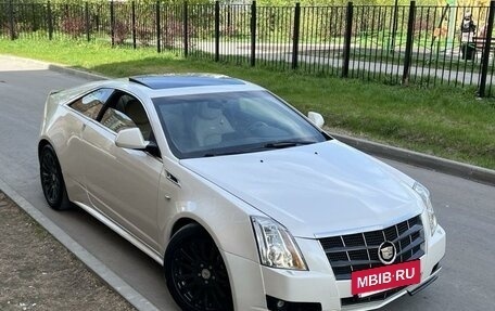 Cadillac CTS II, 2011 год, 1 400 000 рублей, 4 фотография