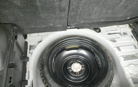 Toyota Ist II, 2004 год, 540 000 рублей, 15 фотография