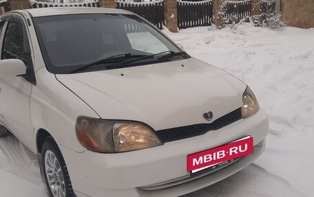 Toyota Platz, 2002 год, 375 000 рублей, 2 фотография