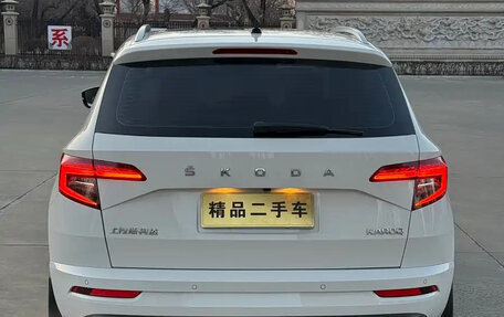 Skoda Karoq I, 2023 год, 1 800 777 рублей, 5 фотография