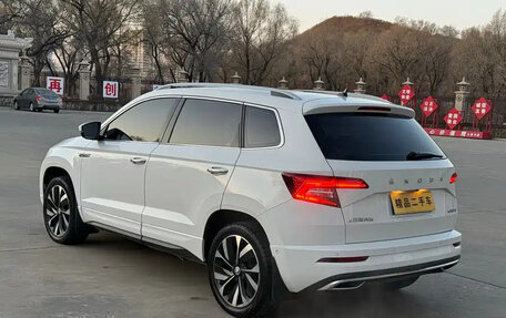 Skoda Karoq I, 2023 год, 1 800 777 рублей, 6 фотография