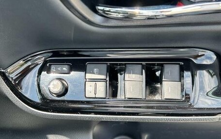 Toyota Voxy III, 2021 год, 1 755 000 рублей, 16 фотография