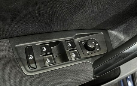 Volkswagen Tiguan II, 2017 год, 1 630 000 рублей, 12 фотография