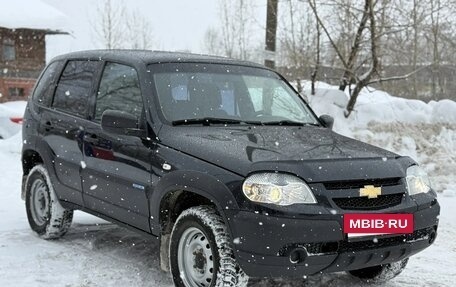 Chevrolet Niva I рестайлинг, 2019 год, 772 000 рублей, 5 фотография