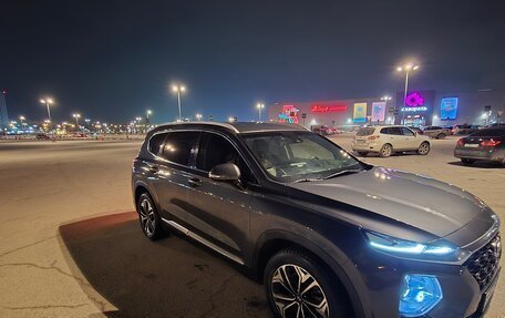 Hyundai Santa Fe IV, 2018 год, 2 700 000 рублей, 2 фотография