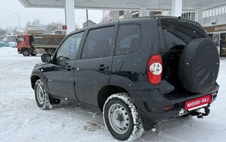 Chevrolet Niva I рестайлинг, 2019 год, 772 000 рублей, 3 фотография
