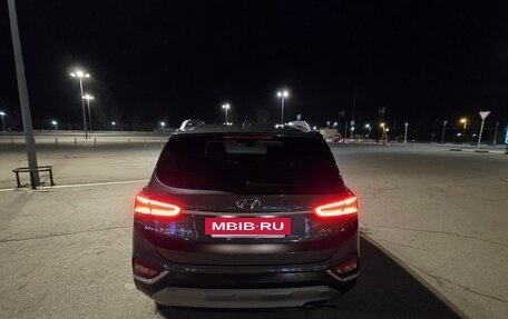 Hyundai Santa Fe IV, 2018 год, 2 700 000 рублей, 5 фотография