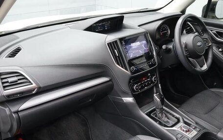 Subaru Forester, 2021 год, 2 200 000 рублей, 7 фотография