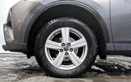 Toyota RAV4, 2018 год, 2 200 000 рублей, 18 фотография