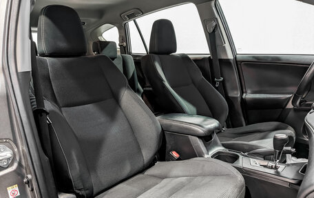 Toyota RAV4, 2018 год, 2 200 000 рублей, 22 фотография