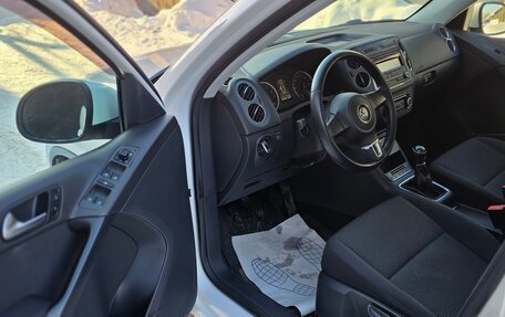 Volkswagen Tiguan I, 2011 год, 1 149 000 рублей, 10 фотография