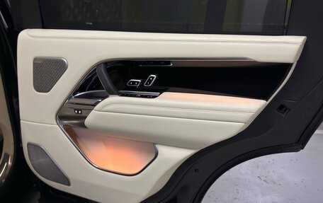 Land Rover Range Rover IV рестайлинг, 2025 год, 25 300 000 рублей, 24 фотография