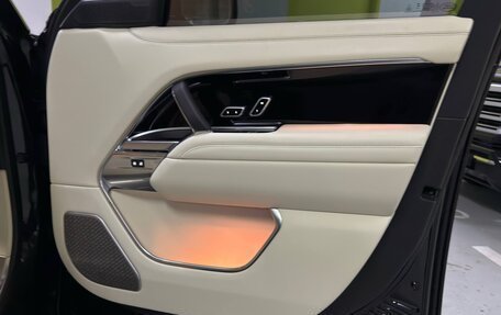 Land Rover Range Rover IV рестайлинг, 2025 год, 25 300 000 рублей, 21 фотография