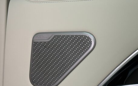 Land Rover Range Rover IV рестайлинг, 2025 год, 25 300 000 рублей, 40 фотография