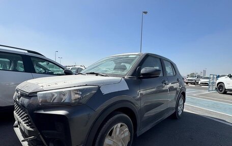 Toyota Raize I, 2023 год, 2 200 000 рублей, 3 фотография