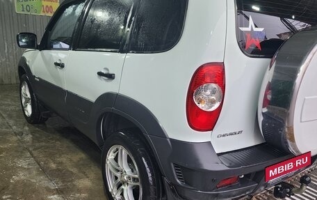 Chevrolet Niva I рестайлинг, 2014 год, 820 000 рублей, 4 фотография