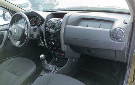 Renault Duster I рестайлинг, 2017 год, 1 049 000 рублей, 10 фотография